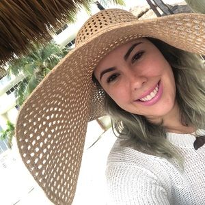 Meet your Posher, Ellie